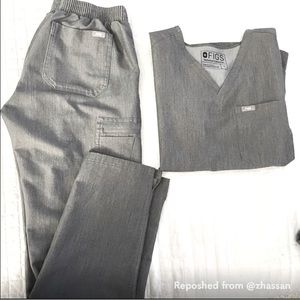Figs Graphite Scrub Set - size small